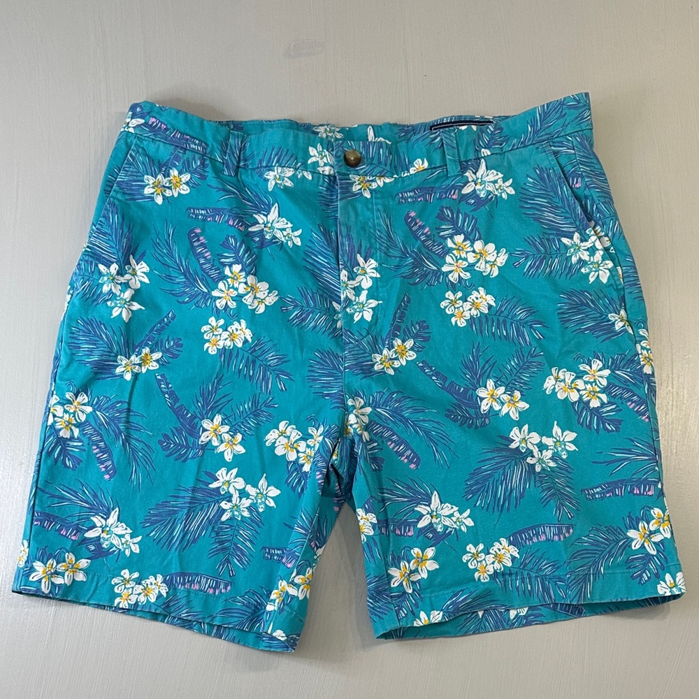 Vineyard Vines Blue Tropical Breaker Shorts